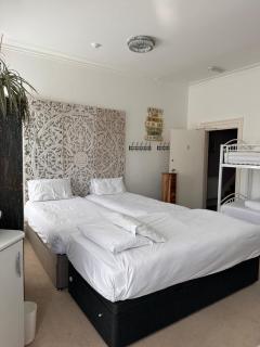 La Di Da Hotel beach town - 4