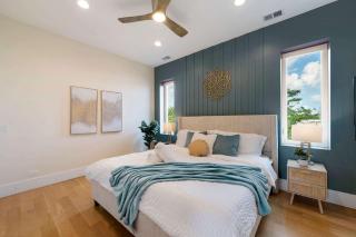 New 3Bed 3Bath Condo with Parking by United Center - 7