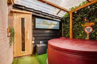 Wellness apartment Apeldoorn with Sauna and Jacuzzi - 6