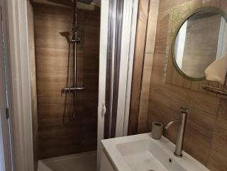 Maisonnette dans la forêt - 4