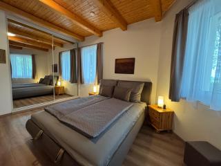 Szőlősgyörök Kun Apartment with 3 bedrooms on 92 in - Szőlősgyörök - 1