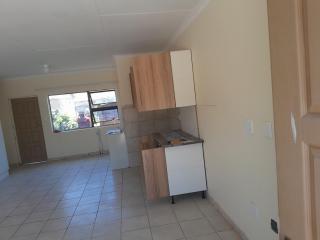 Manor Rentals - Potchefstroom - 5