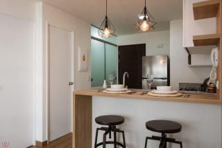 Modern 1BR City View & Gym in San Isidro - Lima - 2
