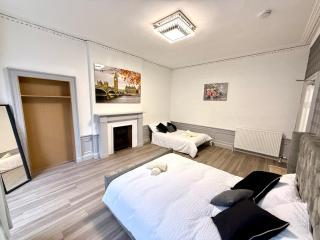 Montagues Luxury Victorian Apartment - Fast WiFi & Central Edinburgh - Édimbourg - 1