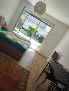 BLR Apart - 2