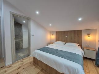La casa din deal Viseu - 1