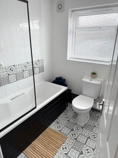 Stylish 1BR Flat in Central Newport - Newport - 5