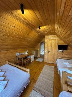 Готель White House - Yablunytsya - 1