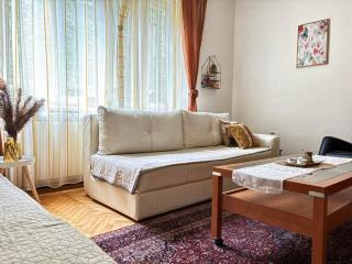 Centar Sarajevo City Pulse Main Street Apartment - 6