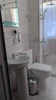Vila Kastriotet-Hotel - Lezha - 9