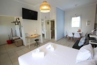 Twins House by Frangki - Agia Marina Aegina - 0