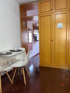 Flat Embarcadero com camareira - Porto Alegre - 9