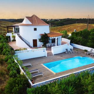 Algarve Windmill, Villa and Pool 2000m to the Beach - 0