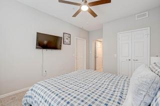 Modern Furnished Apartment in Houston with Parking and Fast Wi-Fi - 1