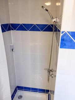 Joli studio avec balcon proche gare - 4