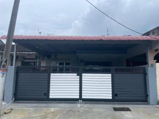 Homestay Bonda - Unit E - TanjongMalim - 0