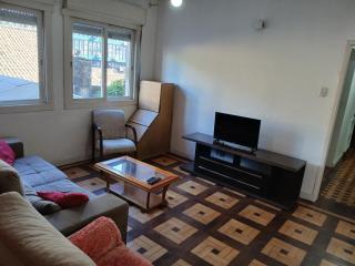 Apartamento de 3 dormitórios no Centro Histórico - Porto Alegre - 2