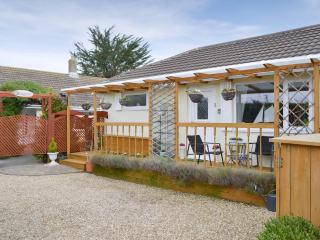 Stable Cottage - Carisbrooke - 0