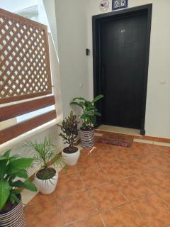 BERALMAR RESIDENCE Privée en terrasse rez-de-jardin pied dans l'eau Chez FAOUZIA - 7