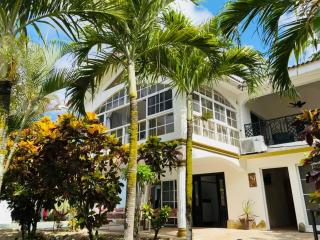 HappiCasaRD & Holistic House - 9