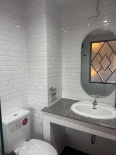 Luck Hotel Huai Khwang MRT Ratchada - 7