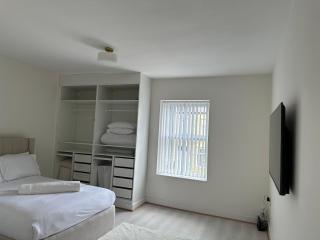 The Beige House - Batley - 9