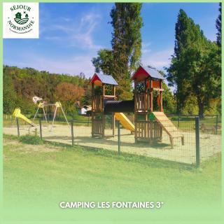 Mobilhomes Cozy 2 ou 3 chambres en bordure d'étang Camping 3 étoiles - 3