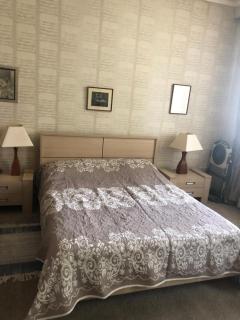 Сдается посуточно 2 комнатная квартира в центре Еревавна на улице АМИРЯН 18 - 3