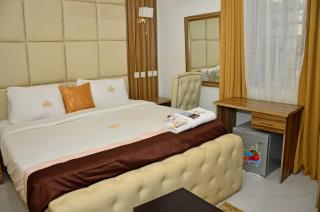 Triple J's Inn & Apartments - Benin City - 6