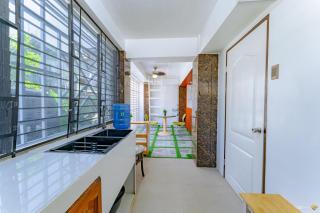 Ideal place to stay for 8-12pax with Parking Area - - 5