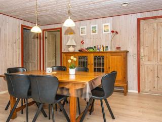 Four-Bedroom Holiday home in Oksbøl 6 - 6