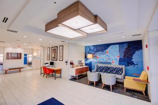 Holiday Inn Express Hotel & Suites Chester by IHG - 7