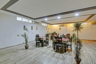 Collection O Imperial Oak Near Leisure Valley Park - Gurgaon - 3