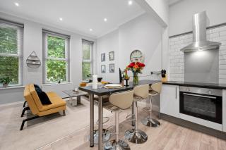 2BR Kensington Central London Apartment Steps to Station - London - 2