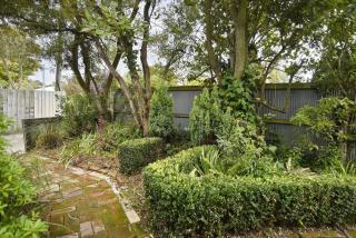 Hampstead Cottage - 6