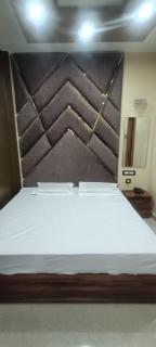 HOTEL Uday - 7