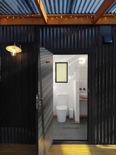 Haven Cabin - No road access - just a boat ride away - 5