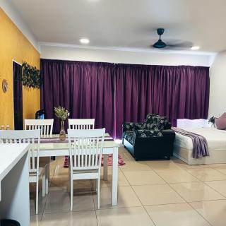 Rothschild's Orchid Suites at Trefoil Setia Alam - Shah Alam - 5