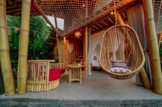 Balikayanas - Saputra House - Selat - 7