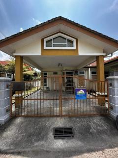 ziramike homestay - Kampong Baharu Sungai Udang - 0