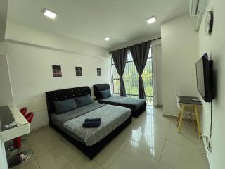 GR studio APARTMENT kompleks MUTIARA gua MUSANG - 2
