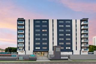 Marina View Studio Apartment - 3