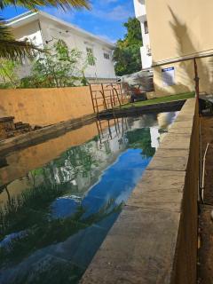 Crest Terraces - 1
