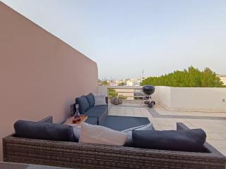 Luxury 3 Bedroom Villa MSQ Muscat Parkside Retreat - Muscat - 1