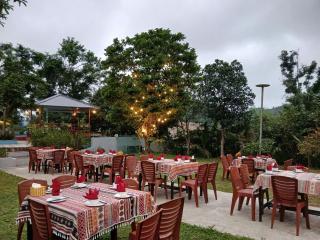 Catba Papillon Garden Bungalows & Resort - 3