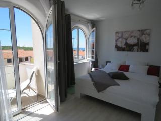 Apartments Villa Urbajs - 4