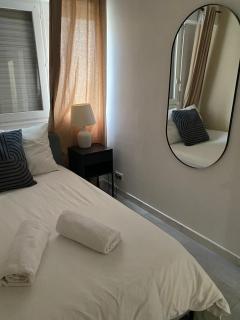 Beautiful Flat in Levallois - 2
