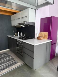 Artystyczne studio z antresolą - 1