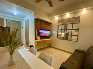 The Nuebe Chalet near SM Moa Pasay City - 4