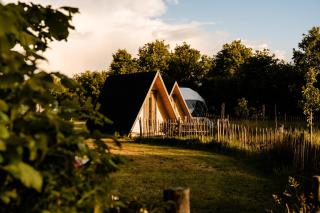 A-Frame Vijverhuisje met uitzicht over de vijver - 0